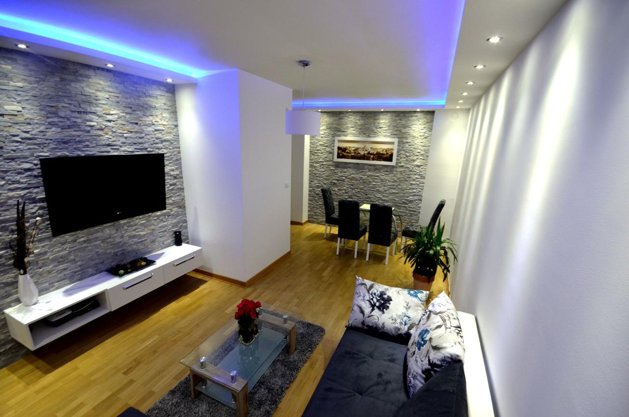 Clean&Cozy Apartments Novi Beograd Bagian luar foto