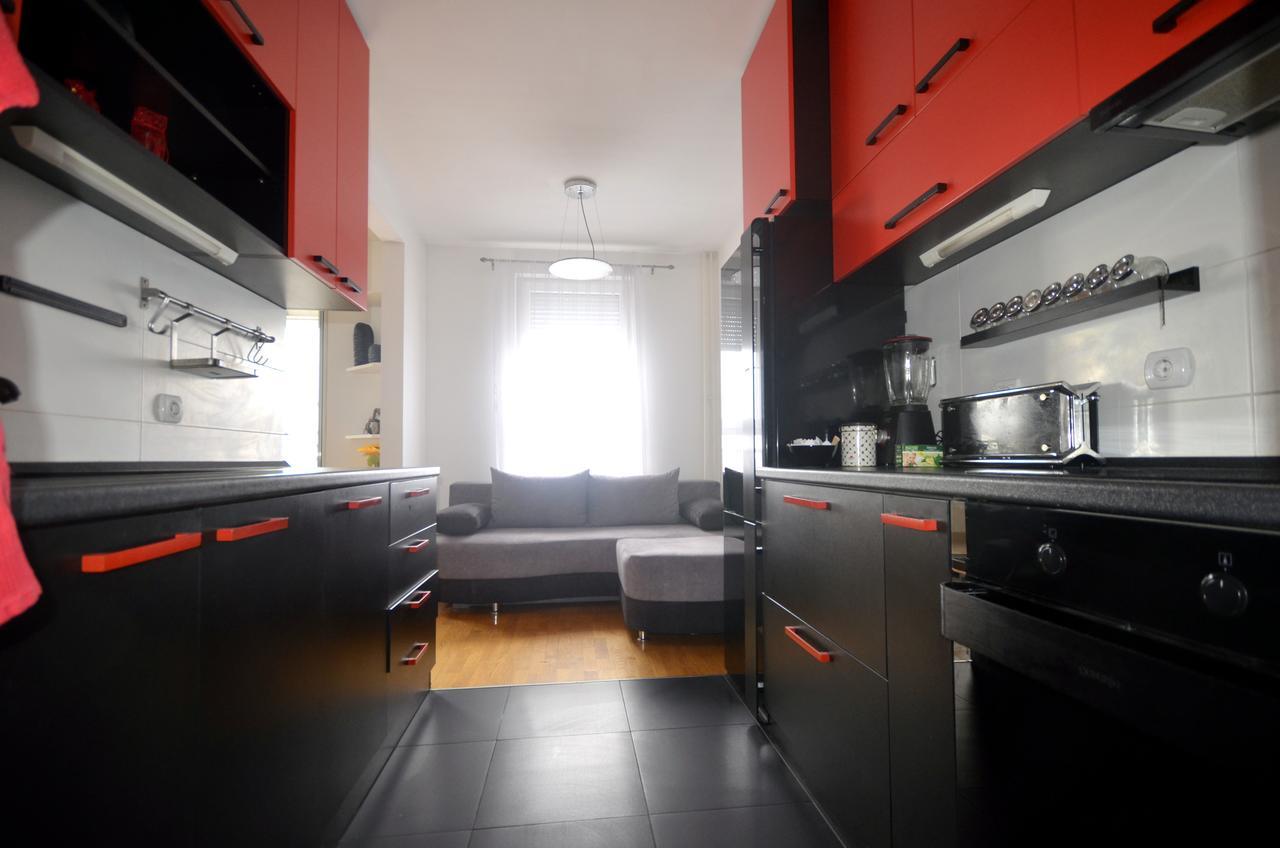 Clean&Cozy Apartments Novi Beograd Bagian luar foto
