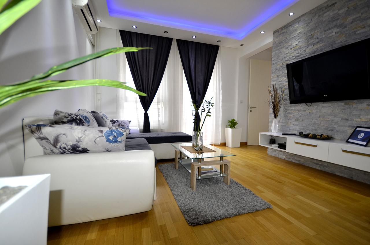 Clean&Cozy Apartments Novi Beograd Bagian luar foto