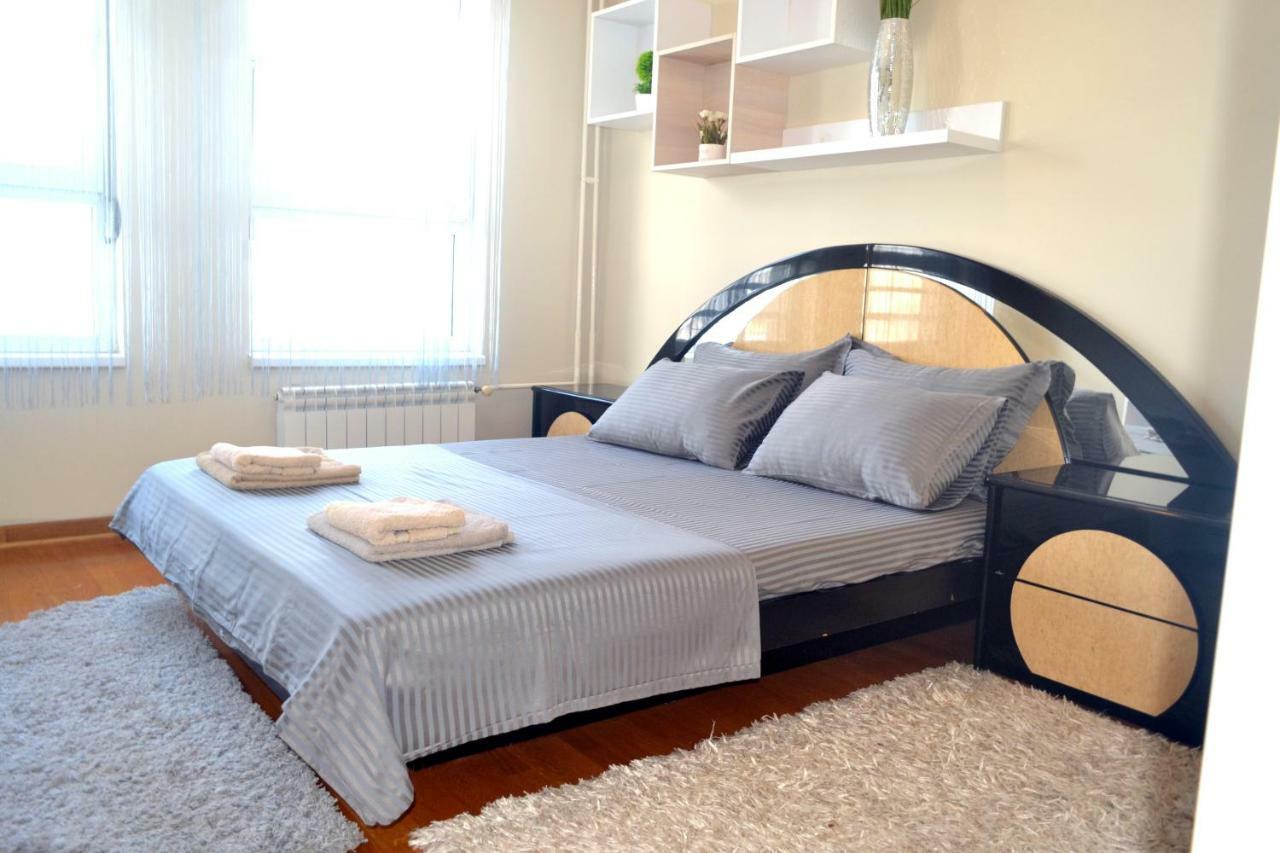 Clean&Cozy Apartments Novi Beograd Bagian luar foto